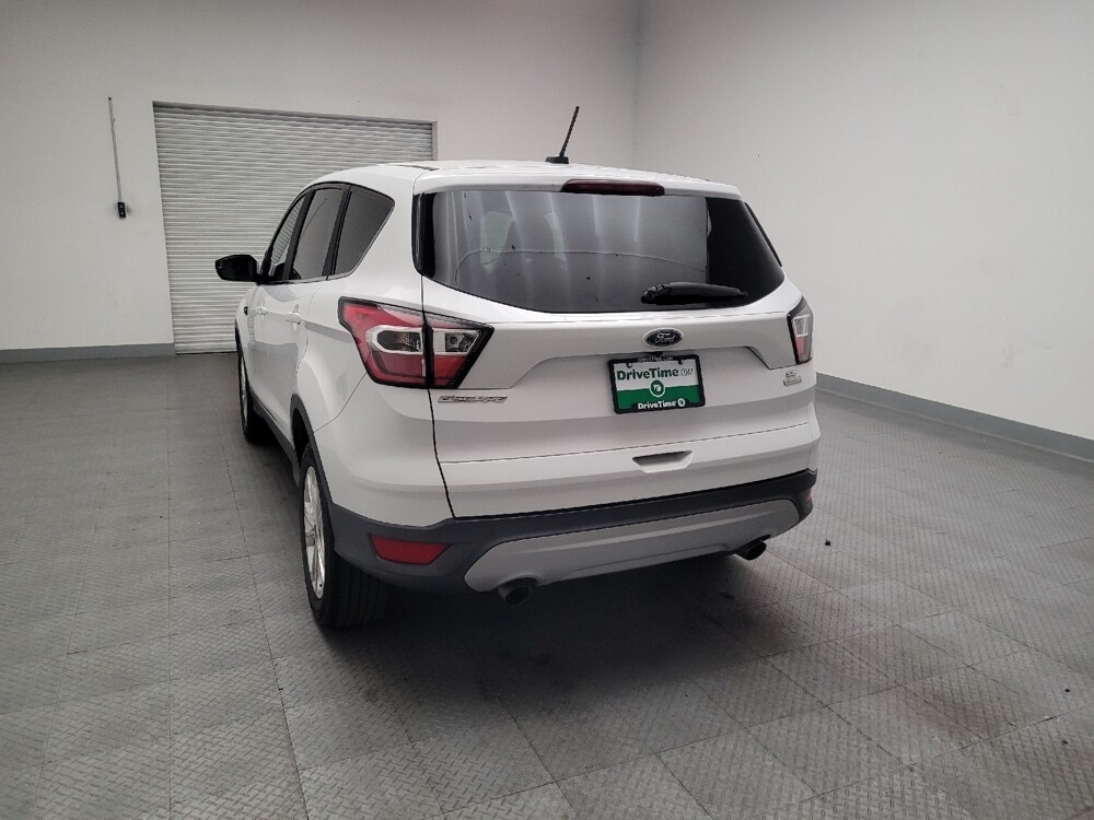 2017 Ford Escape in Fresno, CA 93726 - 18135464 6