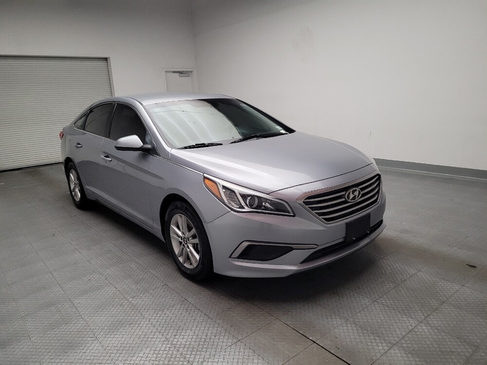 2017 Hyundai Sonata in El Cajon, CA 92020 - 18135465 13