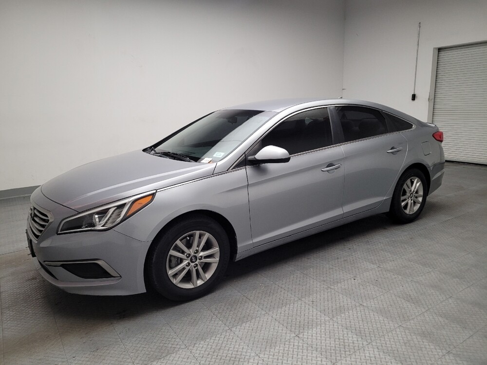 2017 Hyundai Sonata in El Cajon, CA 92020 - 18135465 2