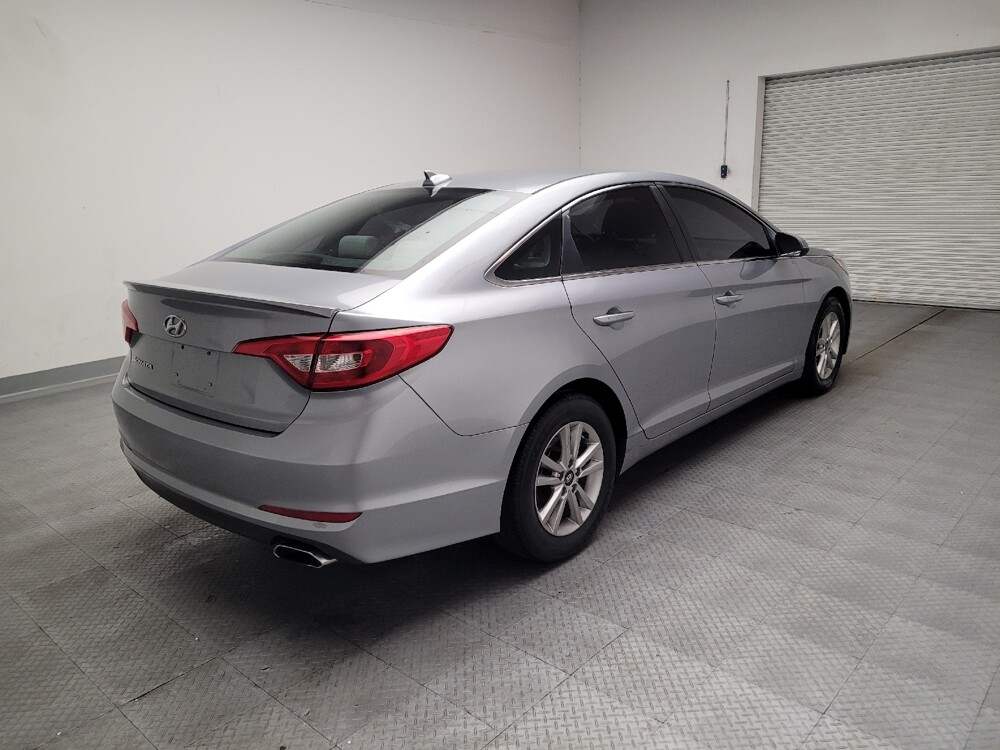 2017 Hyundai Sonata in El Cajon, CA 92020 - 18135465 9