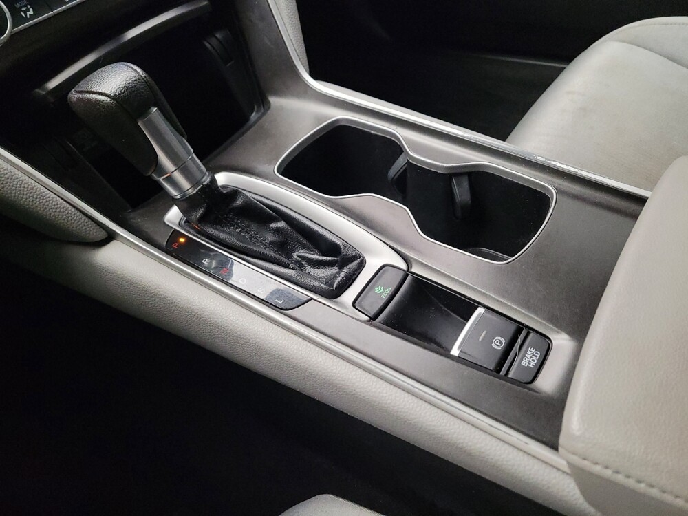 2020 Honda Accord in Montclair, CA 91763 - 18135468 26