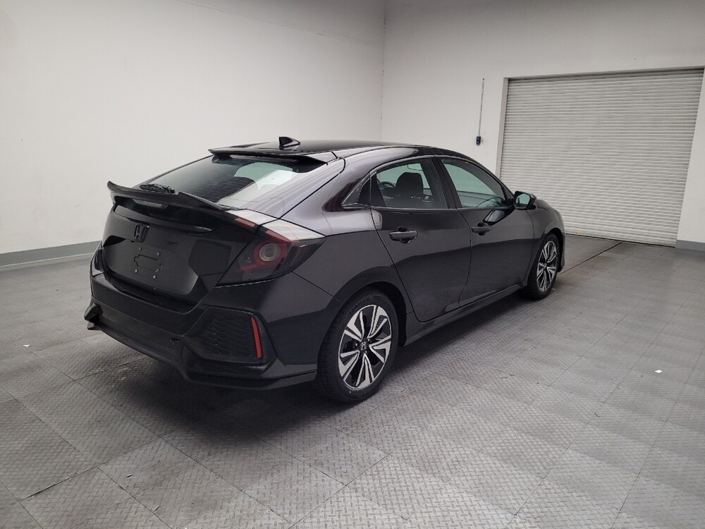 2018 Honda Civic in Fresno, CA 93726 - 18135470 9