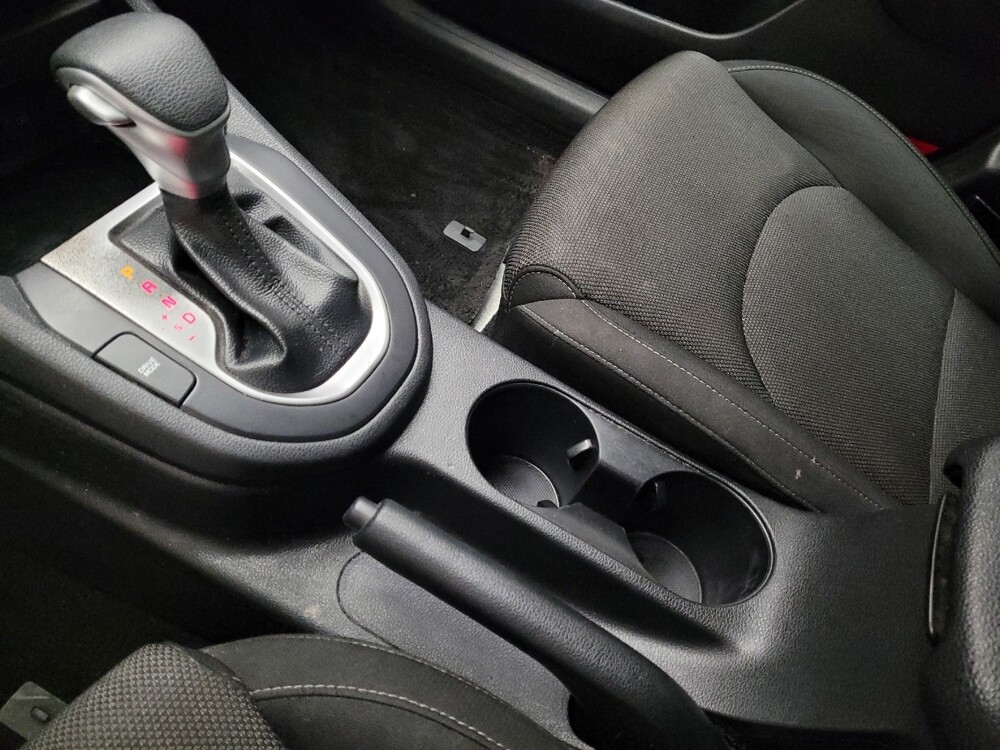 2024 Kia Forte in Torrance, CA 90504 - 18135473 26