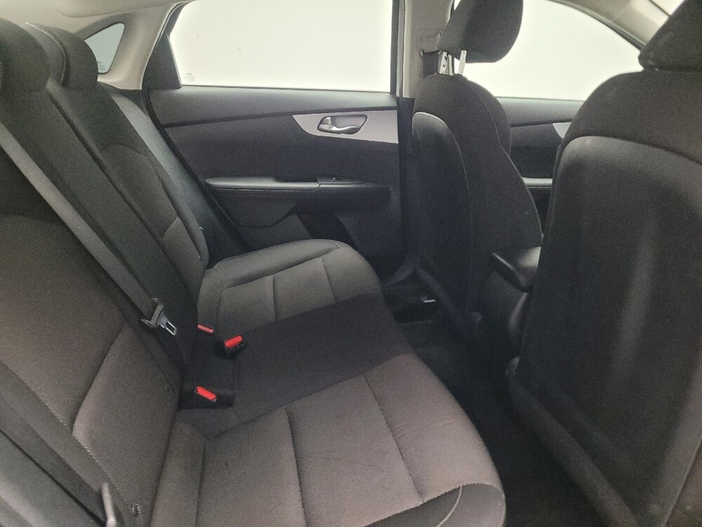 2024 Kia Forte in Torrance, CA 90504 - 18135473 19