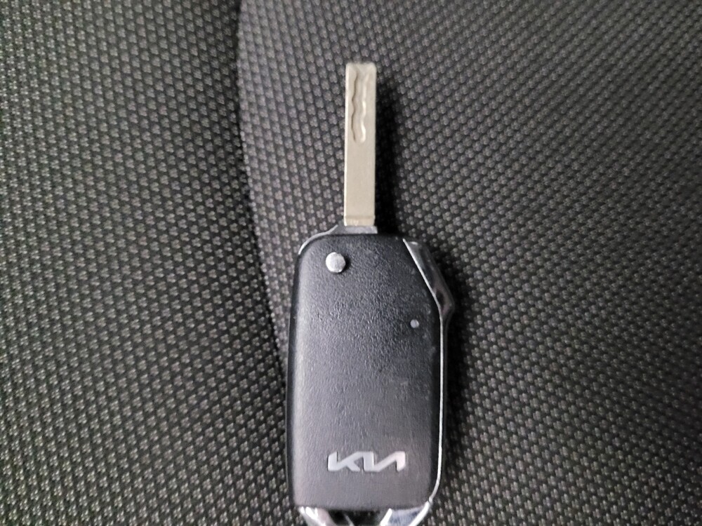 2024 Kia Forte in Torrance, CA 90504 - 18135473 32