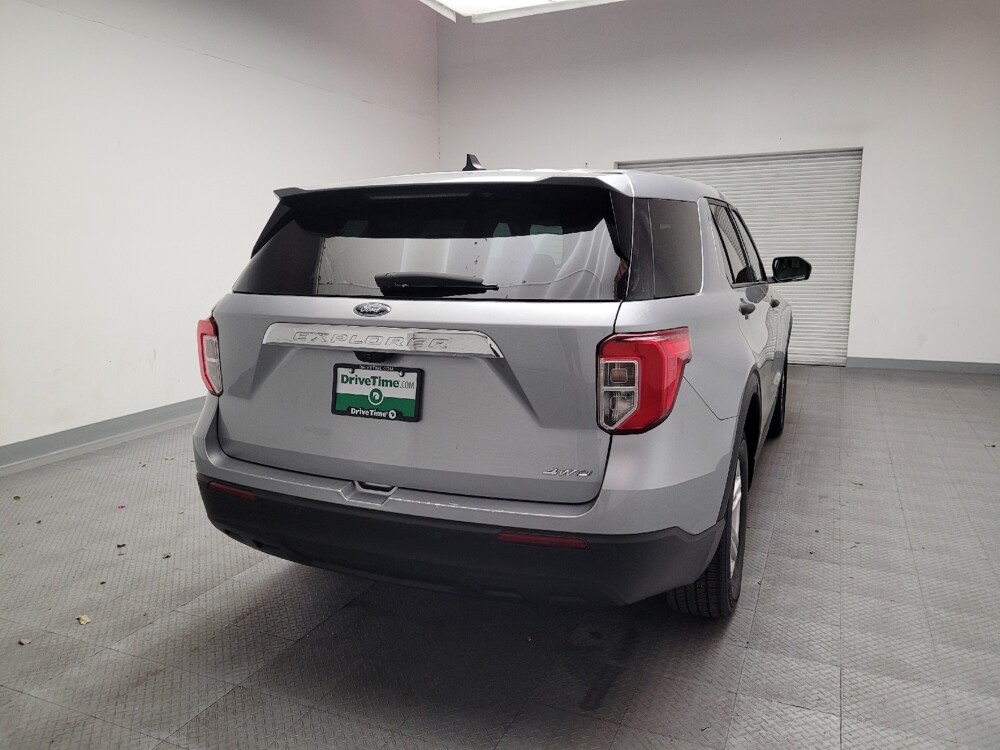 2022 Ford Explorer in Montclair, CA 91763 - 18135474 7