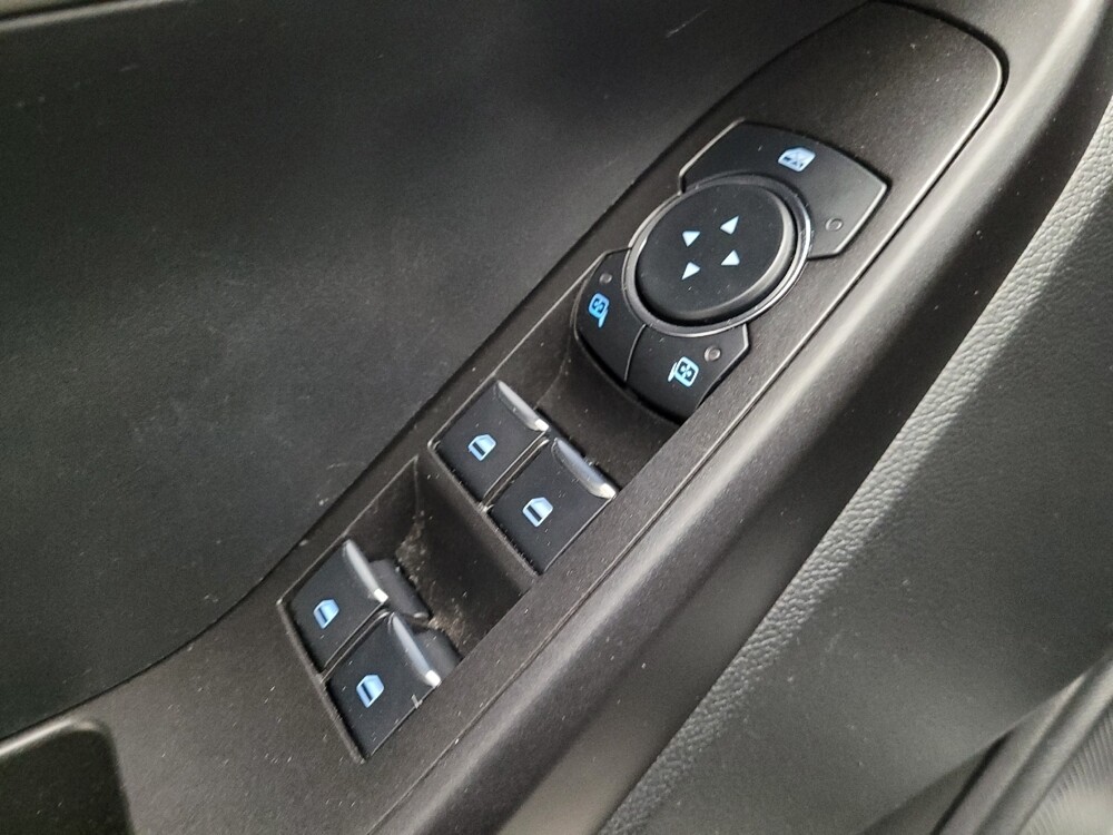 2022 Ford Explorer in Montclair, CA 91763 - 18135474 27