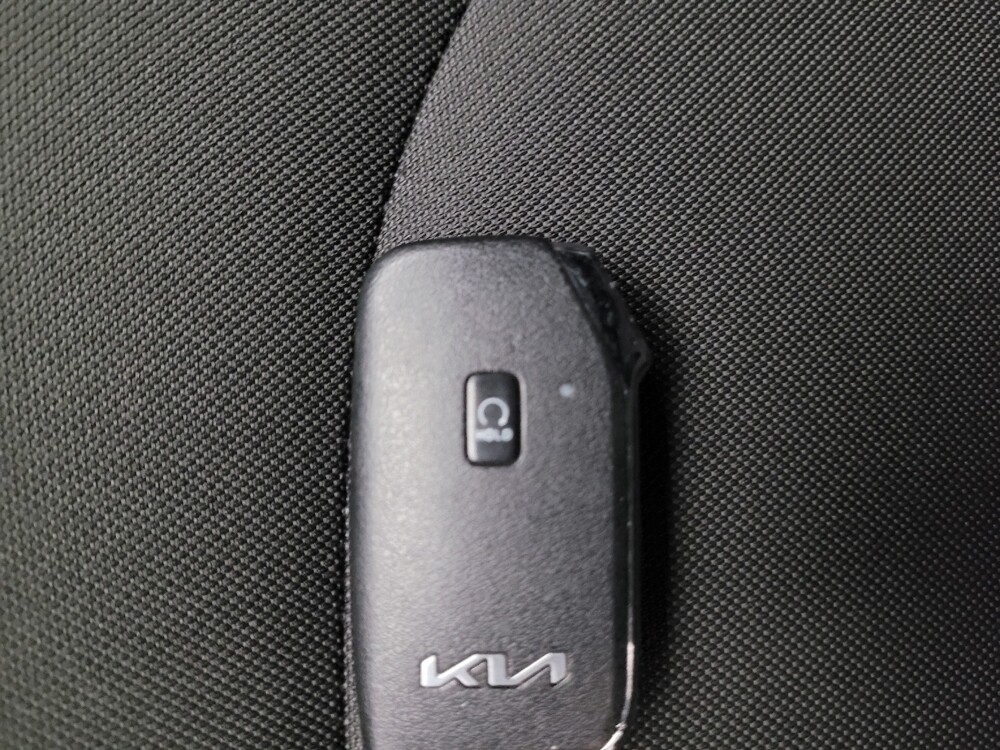 2022 Kia Forte in Torrance, CA 90504 - 18135481 32