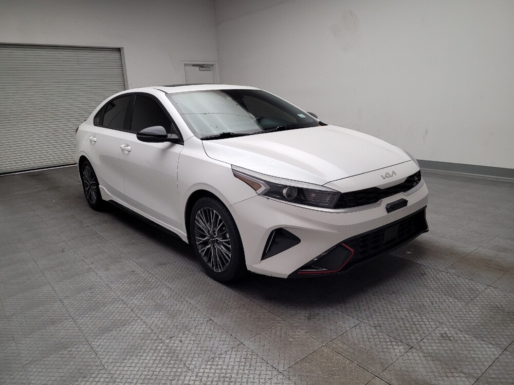 2022 Kia Forte in Torrance, CA 90504 - 18135481 13