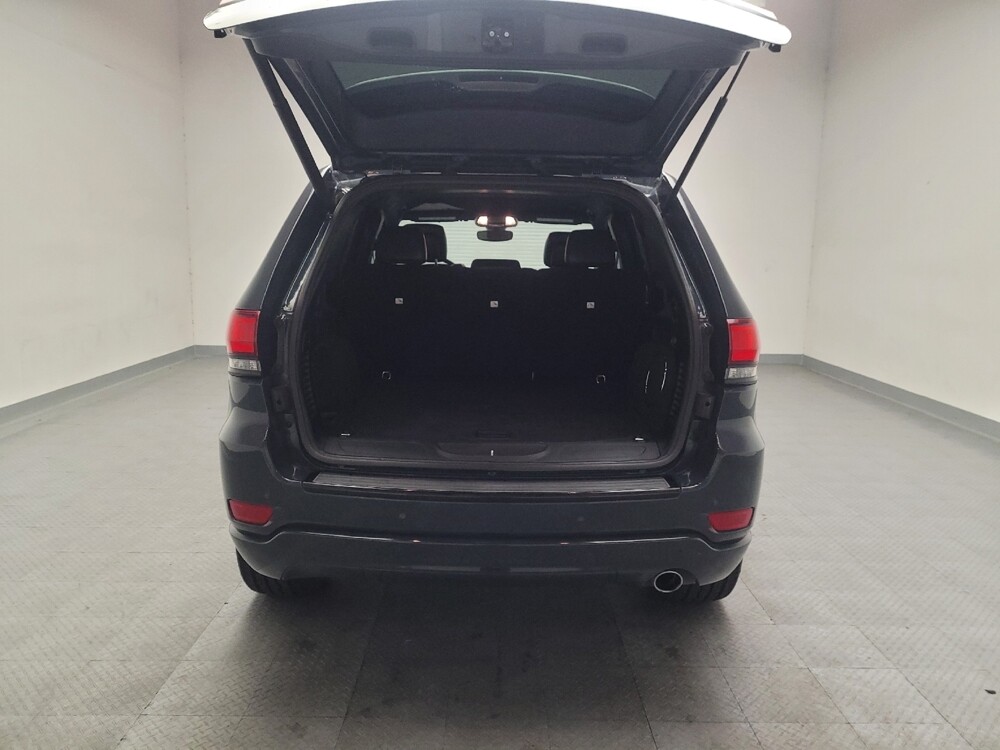 2018 Jeep Grand Cherokee in Fresno, CA 93726 - 18135483 29