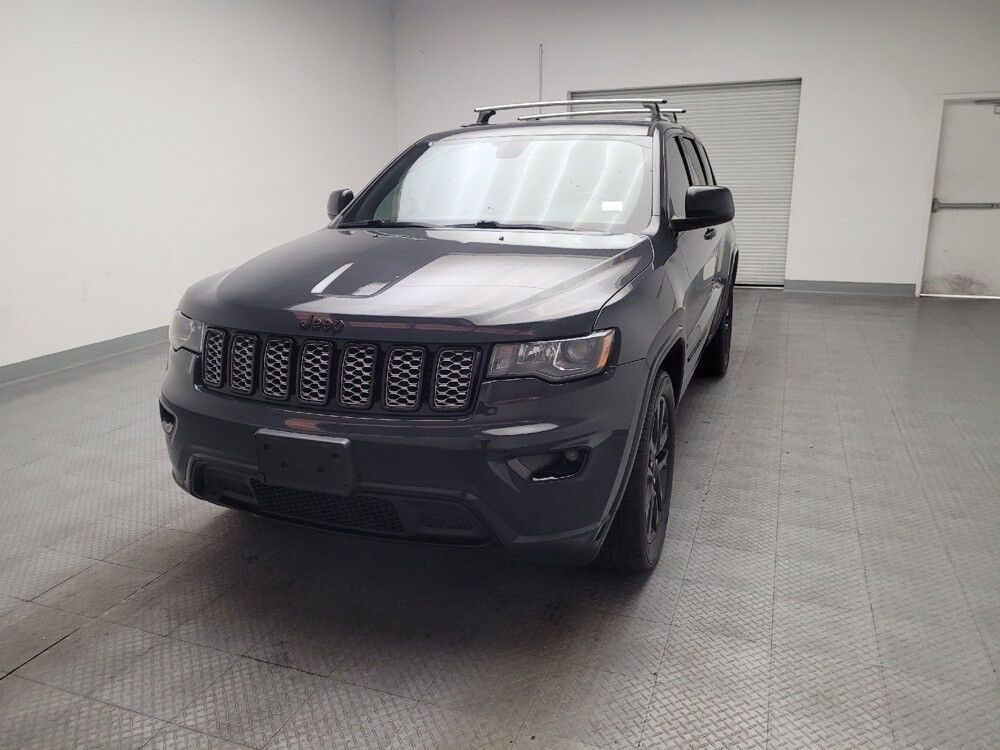 2018 Jeep Grand Cherokee in Fresno, CA 93726 - 18135483 15