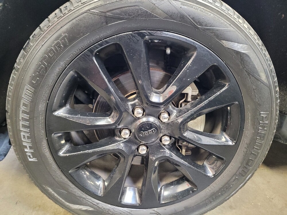 2018 Jeep Grand Cherokee in Fresno, CA 93726 - 18135483 31