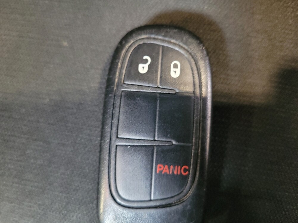 2019 Jeep Cherokee in Riverside, CA 92504 - 18135484 32