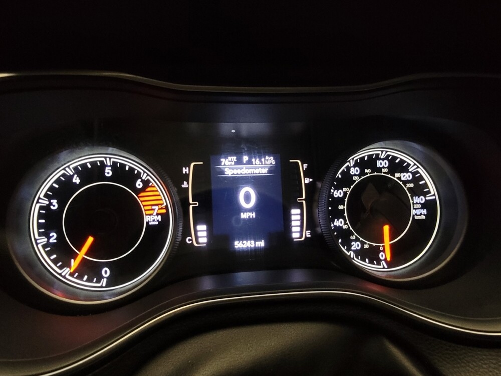 2019 Jeep Cherokee in Riverside, CA 92504 - 18135484 23