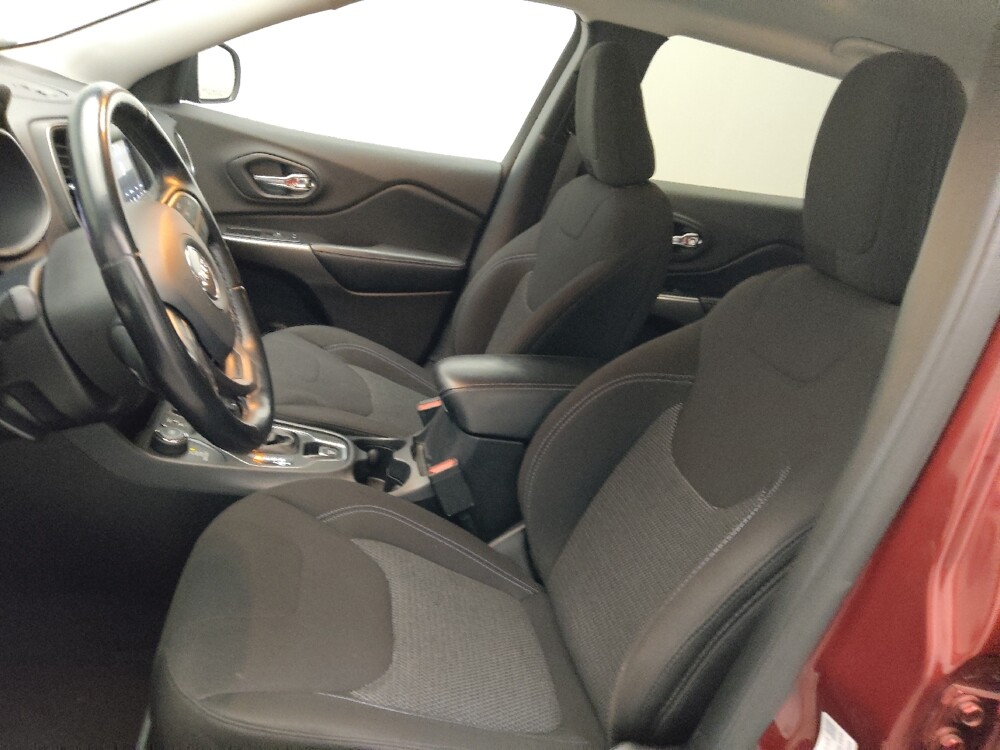 2020 Jeep Cherokee in Knoxville, TN 37923 - 18135490 17