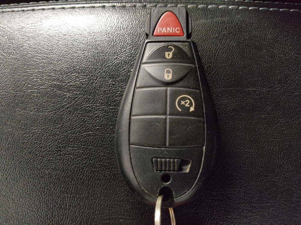 2020 Jeep Cherokee in Knoxville, TN 37923 - 18135490 32