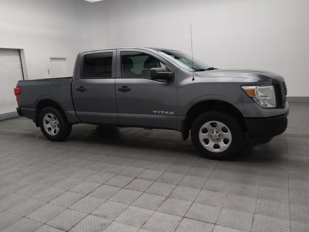 2017 Nissan Titan in Columbus, GA 31909 - 18135496 11