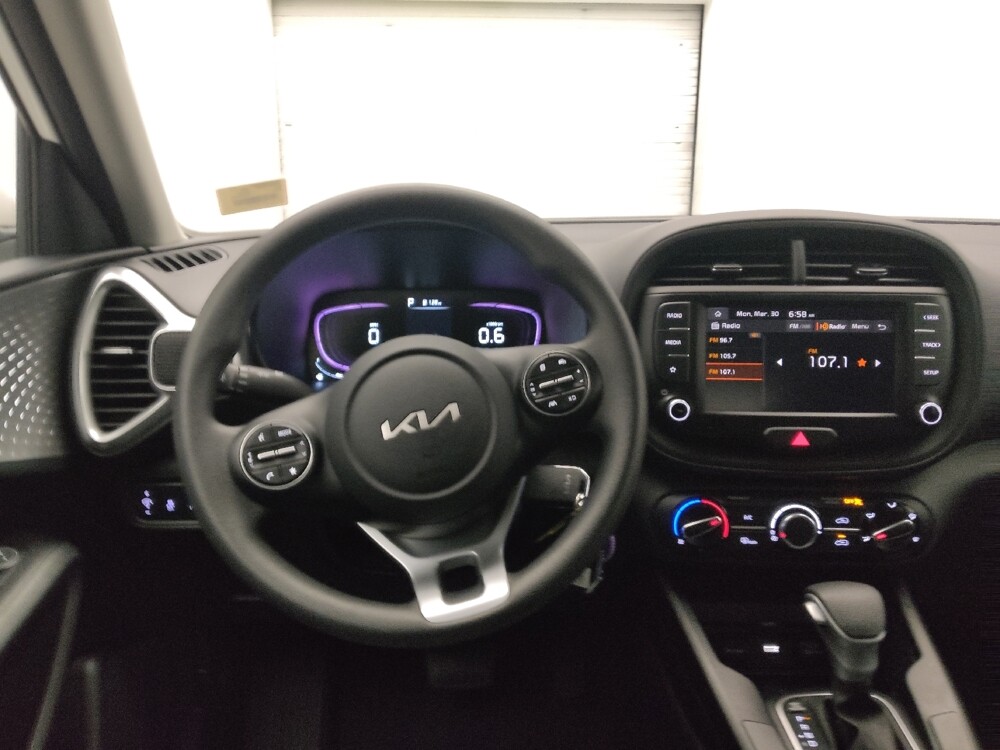 2023 Kia Soul in Conyers, GA 30094 - 18135500 22