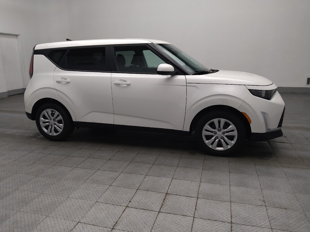 2023 Kia Soul in Conyers, GA 30094 - 18135500 11