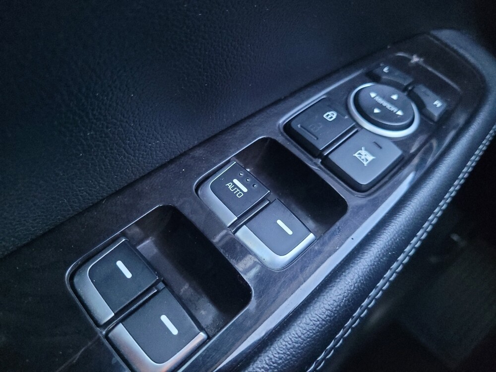 2016 Kia Sorento in Athens, GA 30606 - 18135505 27