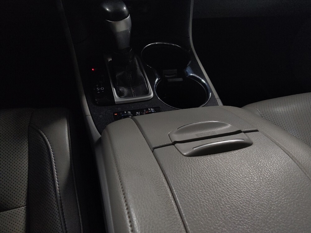 2019 Toyota Highlander in Union City, GA 30291 - 18135506 26