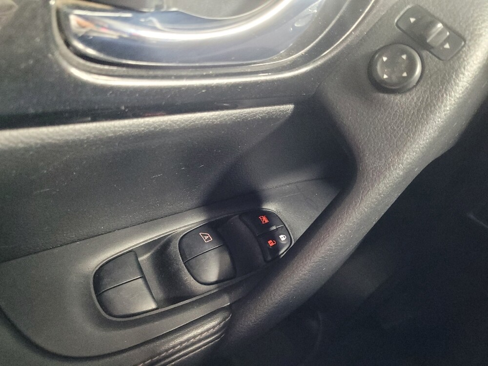 2017 Nissan Rogue in Stone Mountain, GA 30083 - 18135511 27