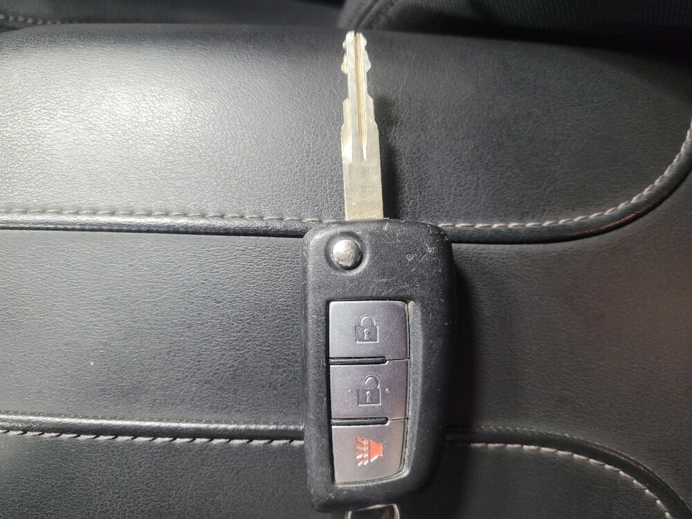 2017 Nissan Rogue in Stone Mountain, GA 30083 - 18135511 32