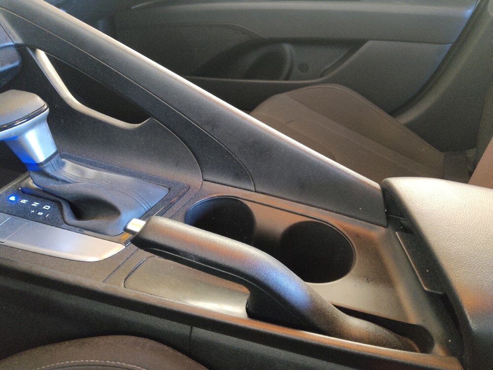 2025 Hyundai Elantra in Augusta, GA 30907 - 18135512 26