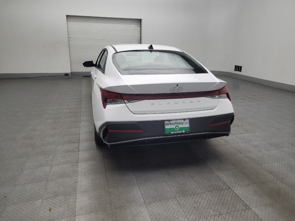 2025 Hyundai Elantra in Augusta, GA 30907 - 18135512 6