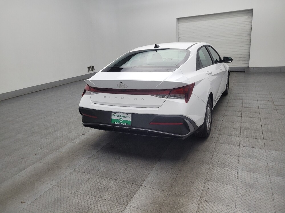 2025 Hyundai Elantra in Augusta, GA 30907 - 18135512 9