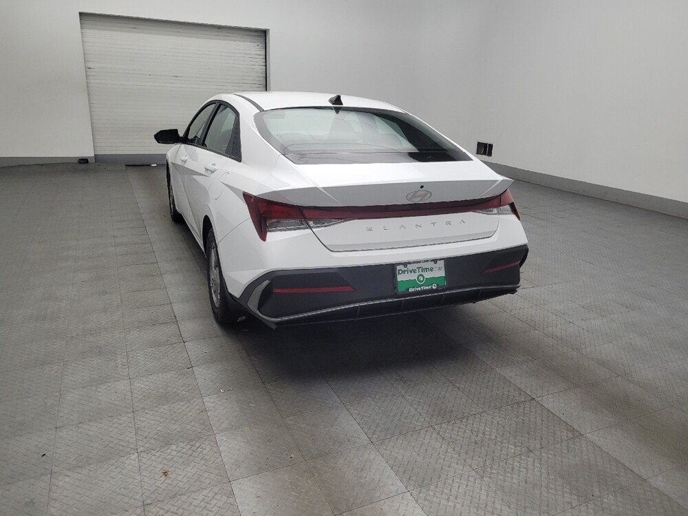 2025 Hyundai Elantra in Augusta, GA 30907 - 18135512 5
