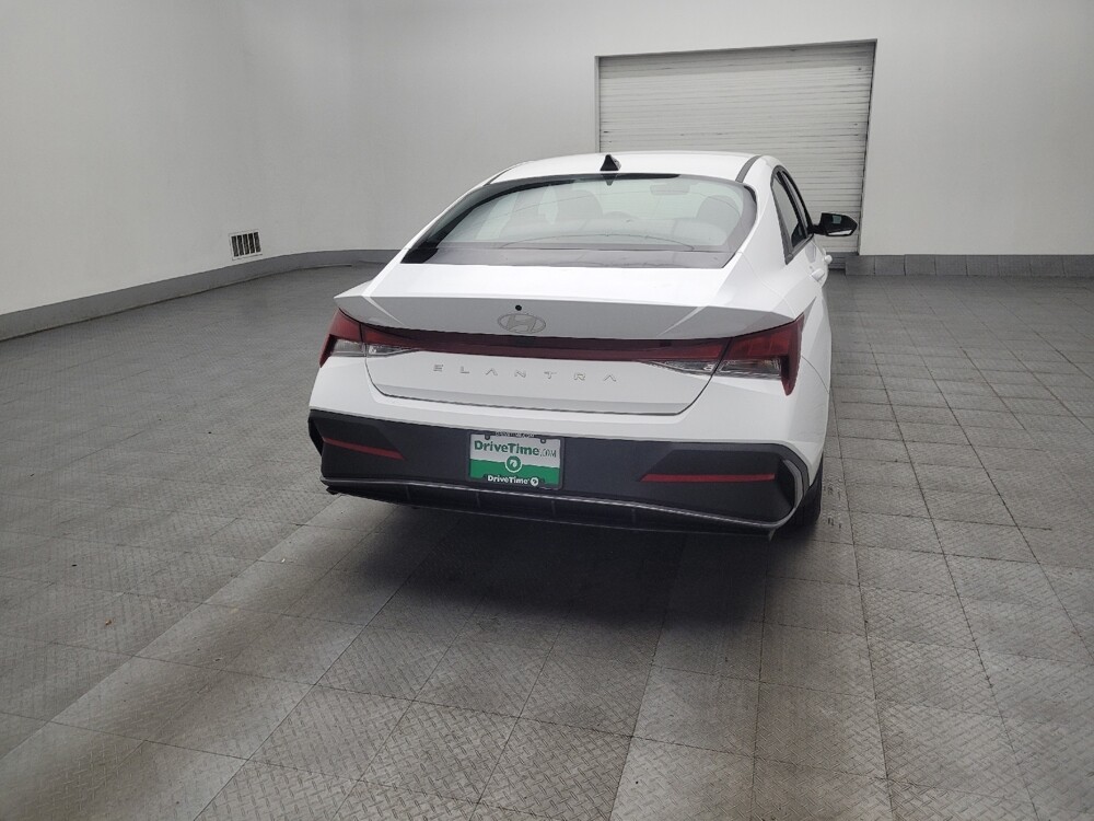 2025 Hyundai Elantra in Augusta, GA 30907 - 18135512 7