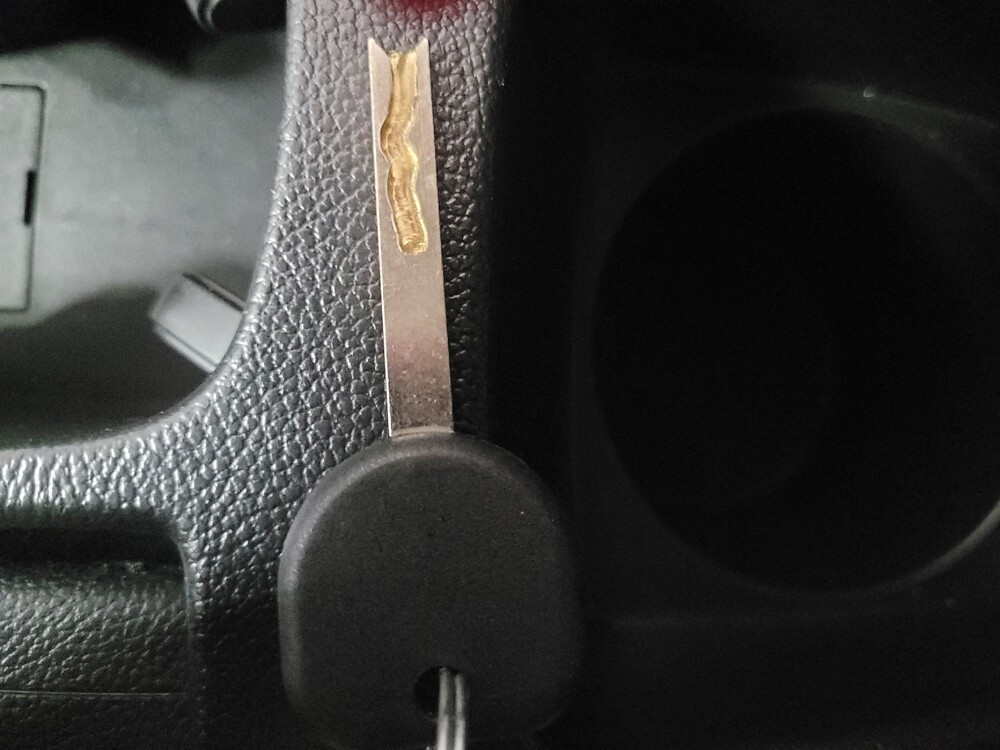 2016 Chevrolet Sonic in Conyers, GA 30094 - 18135513 32