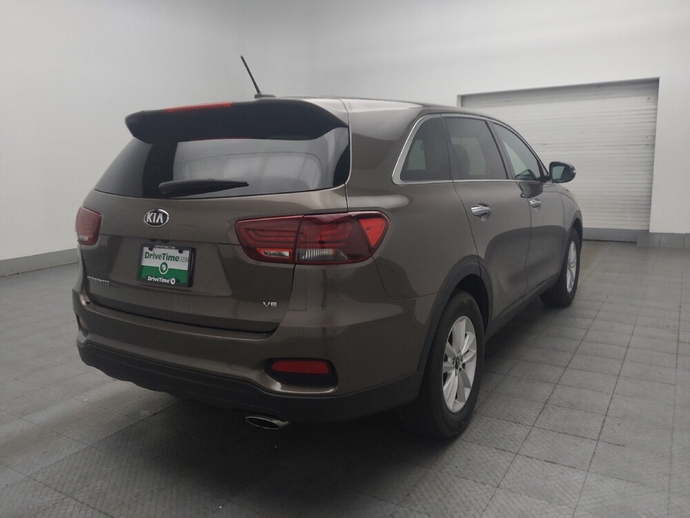 2019 Kia Sorento in Knoxville, TN 37923 - 18135518 9