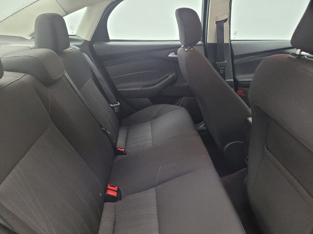2018 Ford Focus in Huntsville, AL 35816 - 18135530 19