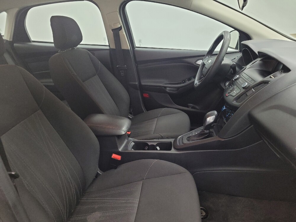 2018 Ford Focus in Huntsville, AL 35816 - 18135530 21
