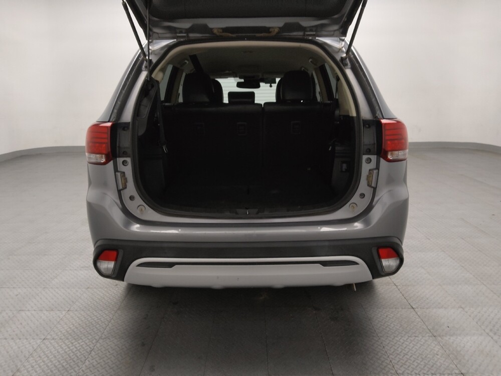 2020 Mitsubishi Outlander in Fort Worth, TX 76116 - 18135531 29
