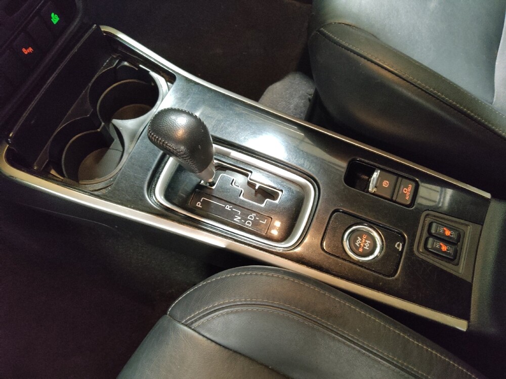 2020 Mitsubishi Outlander in Fort Worth, TX 76116 - 18135531 26