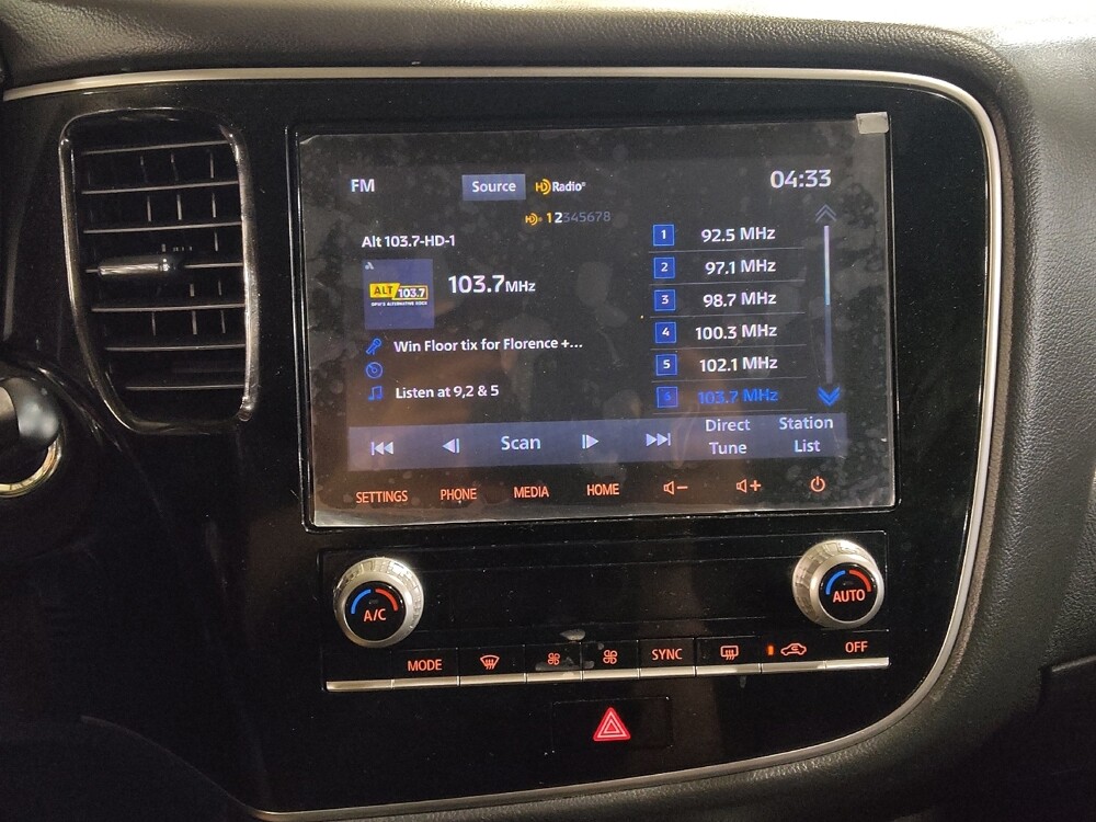 2020 Mitsubishi Outlander in Fort Worth, TX 76116 - 18135531 25