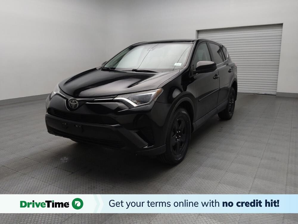 2018 Toyota RAV4 in Arlington, TX 76011 - 18135539