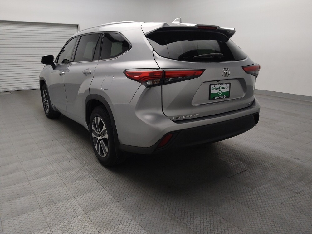 2022 Toyota Highlander in Temple, TX 76502 - 18135540 5
