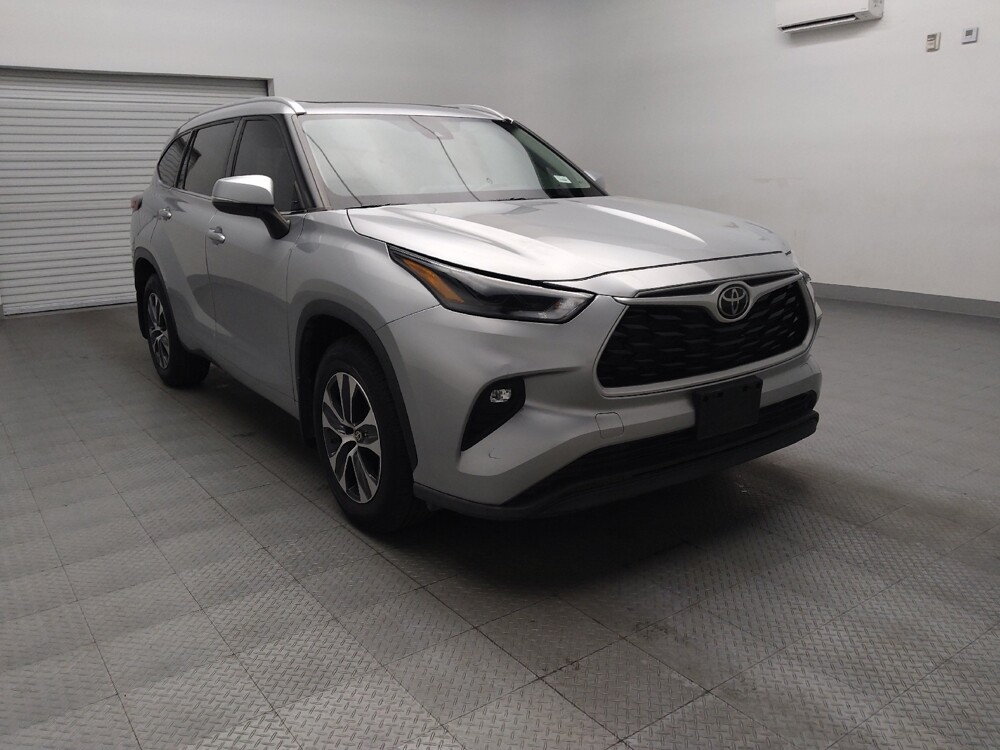 2022 Toyota Highlander in Temple, TX 76502 - 18135540 13