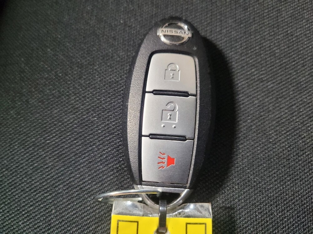 2019 Nissan Pathfinder in Lewisville, TX 75067 - 18135543 32