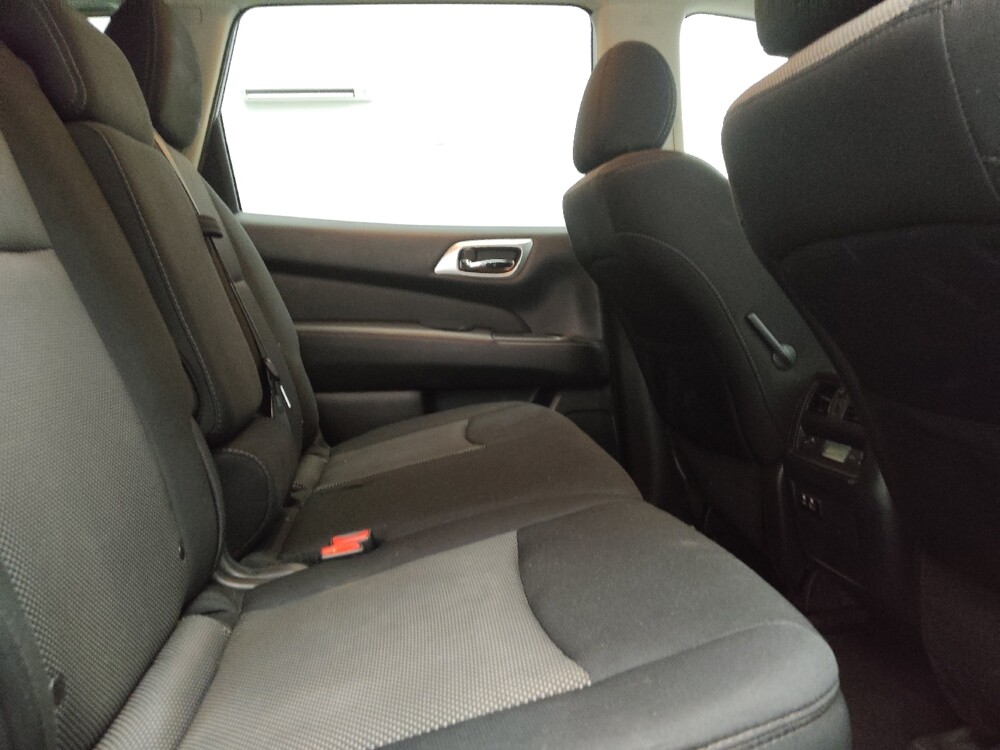 2019 Nissan Pathfinder in Lewisville, TX 75067 - 18135543 19