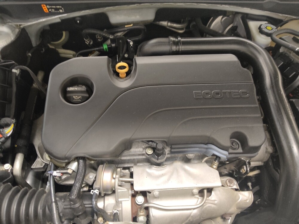 2021 Chevrolet Malibu in Arlington, TX 76011 - 18135544 30