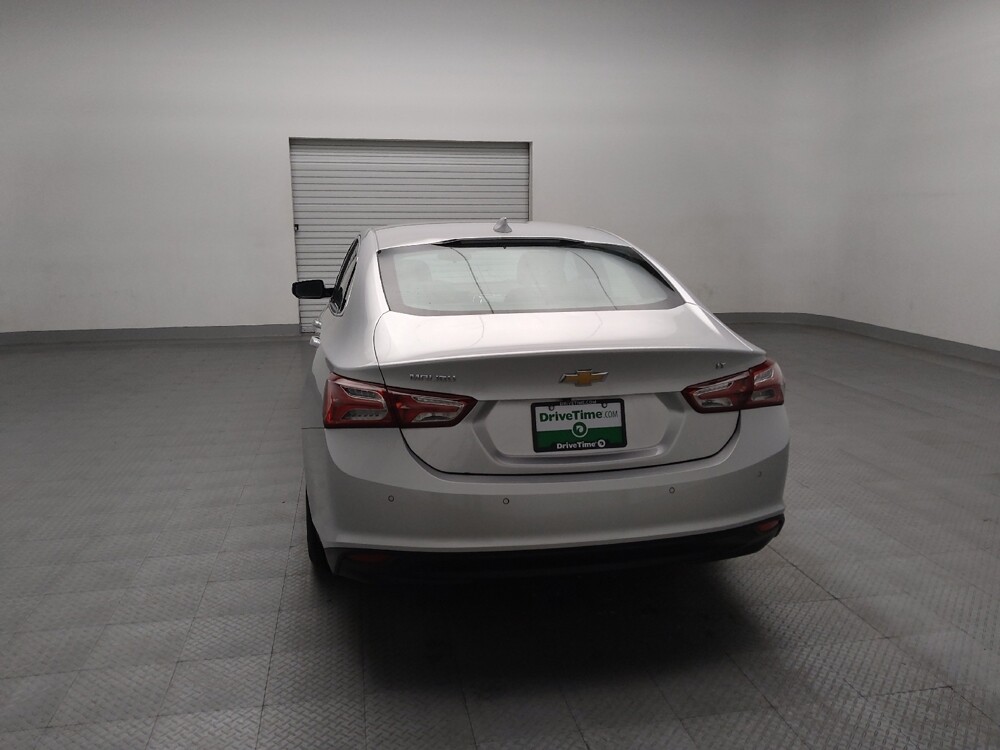 2021 Chevrolet Malibu in Arlington, TX 76011 - 18135544 6