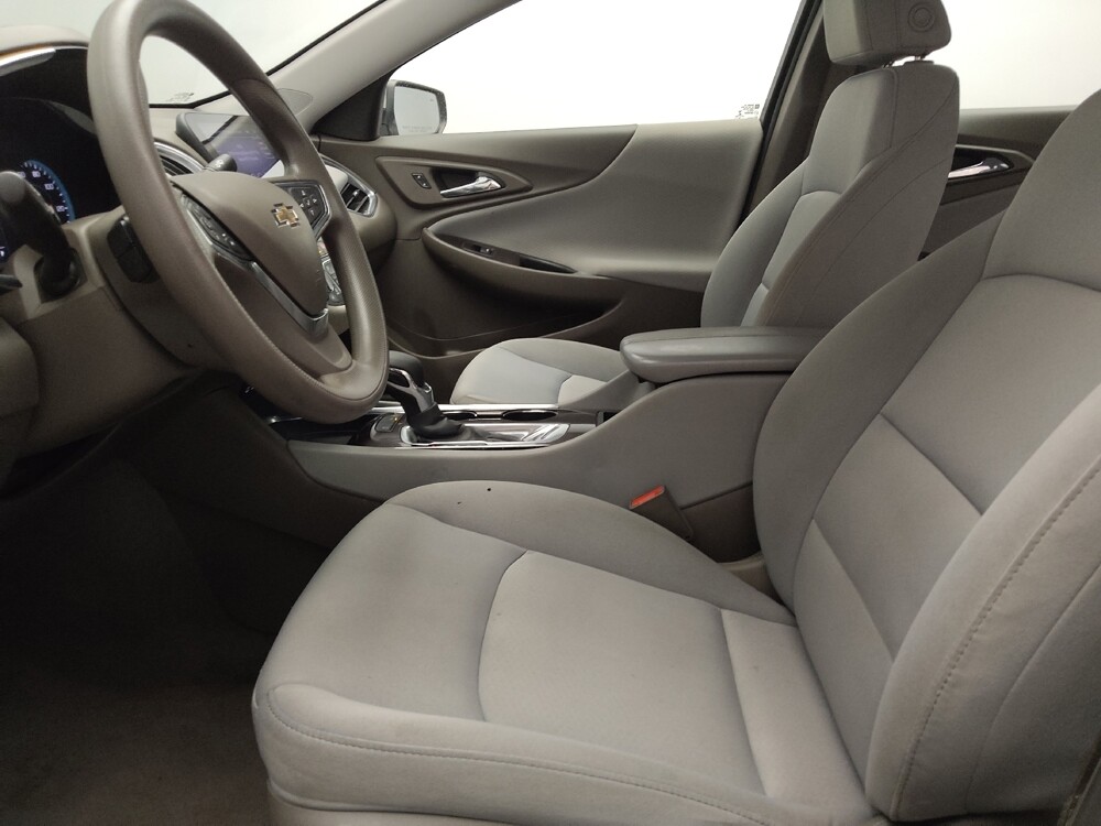 2021 Chevrolet Malibu in Arlington, TX 76011 - 18135544 17