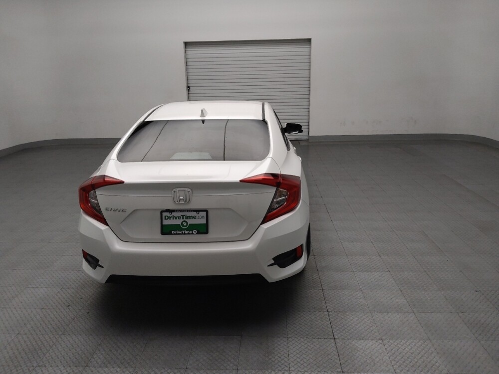 2017 Honda Civic in Oklahoma City, OK 73139 - 18135548 7