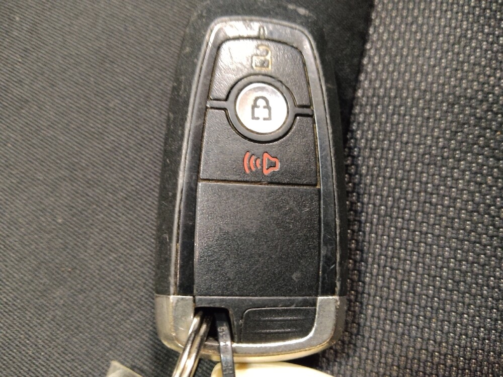 2017 Ford Edge in Arlington, TX 76011 - 18135559 32