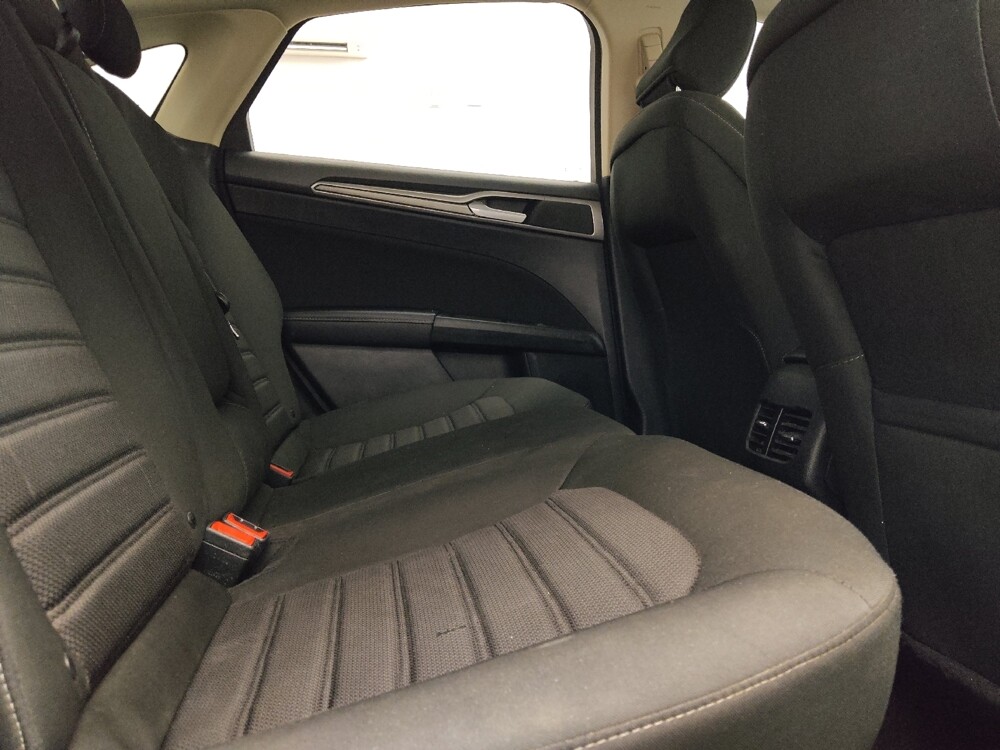 2020 Ford Fusion in Fort Worth, TX 76116 - 18135561 19